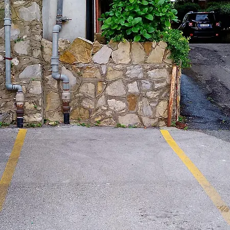 Casa Acerbi Priaruggia *